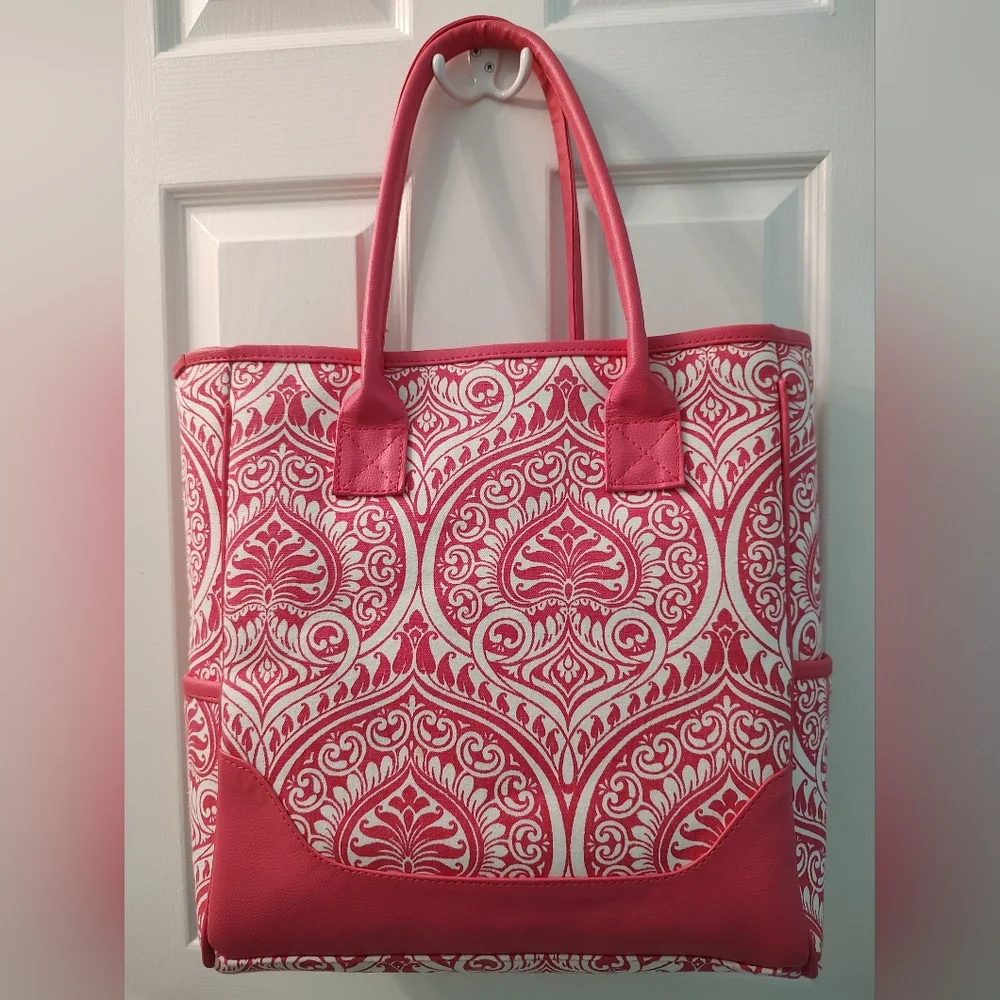Buckhead Betties Pink and White Tote Bag